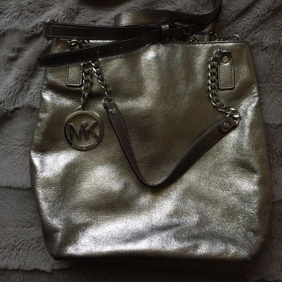 Michael Kors Metallic Purse - Picture 1 of 9